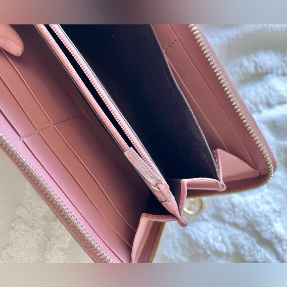 Pink Leather GUCCI Long Zip Around Wallet - Picture 10 of 10